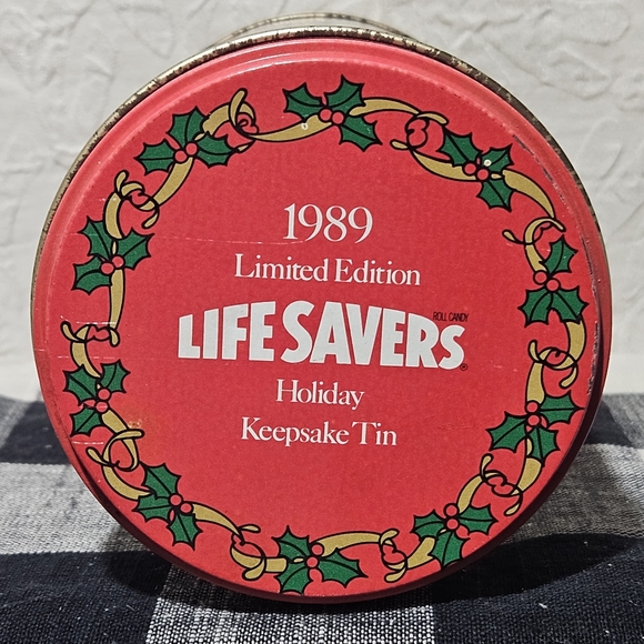Vintage Christmas Tins From Life Savers And Oreo - Picture 7 of 10